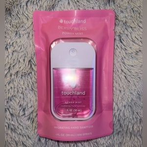 POWER MIST BERRY BLISS
Hydrating hand sanitizer mist - 1 FL OZ (30ml)